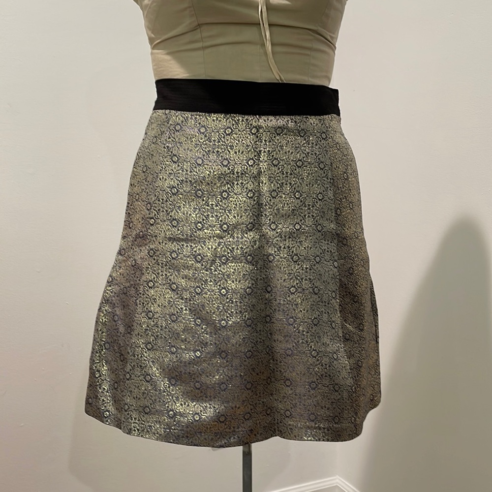 Narciso Rodriguez for design nation brocade gold black skirt, size 4. EUC.